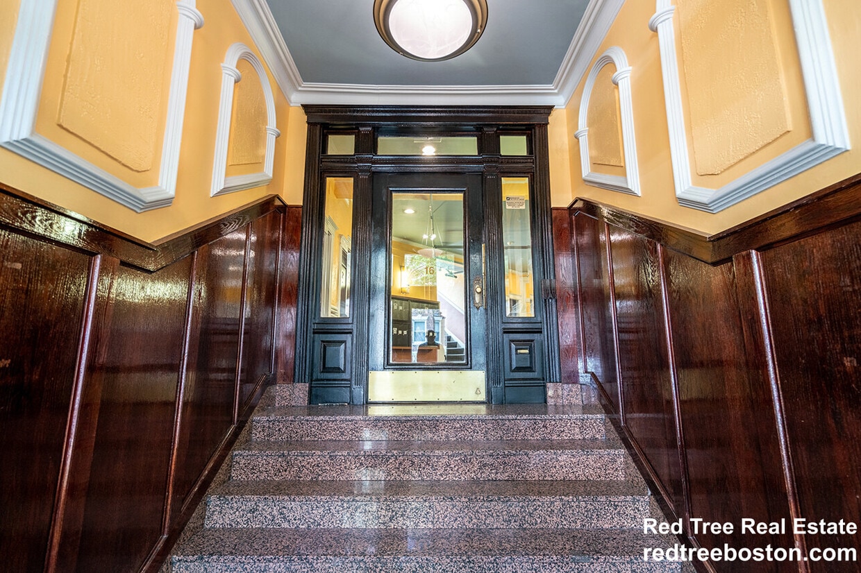 Foto del edificio - 28 Queensberry St