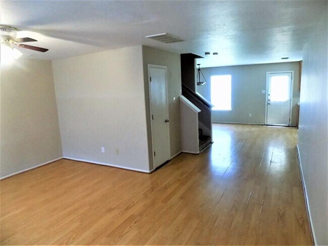 Foto del edificio - 17314 Wigeon Way Dr