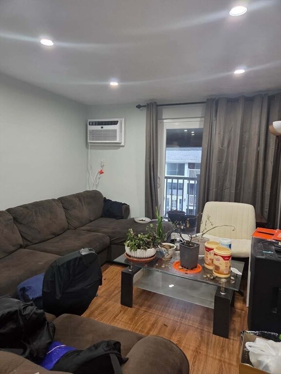 Foto del edificio - 6 Woodcrest Ct