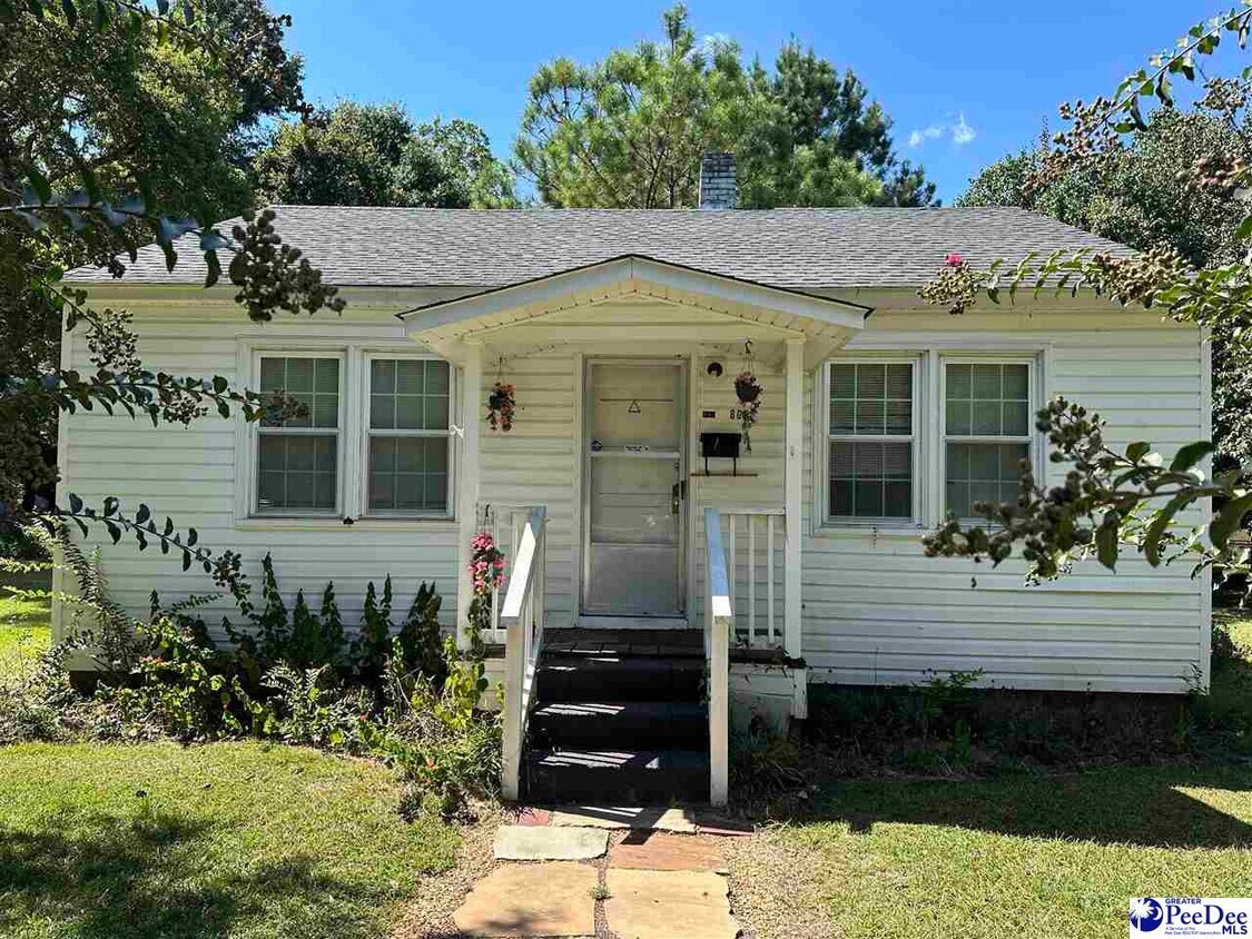 Primary Photo - 807 Windsor Way