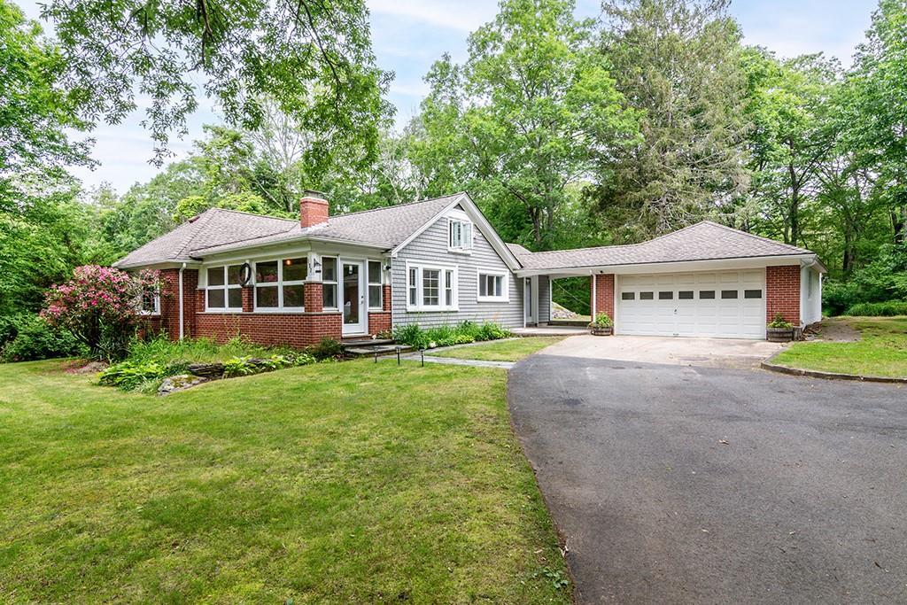Foto principal - 137 Rocky Hill Rd