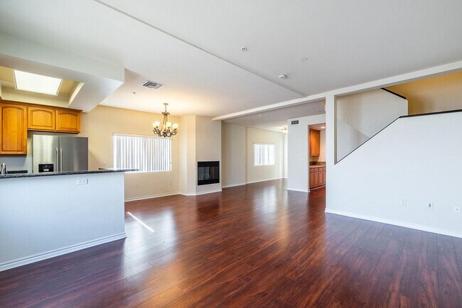 Foto del edificio - 11630 Hamlin St