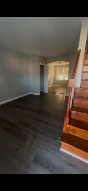Foto principal - 6911 Gough St
