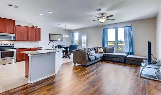 Building Photo - 8412 Panadero Dr
