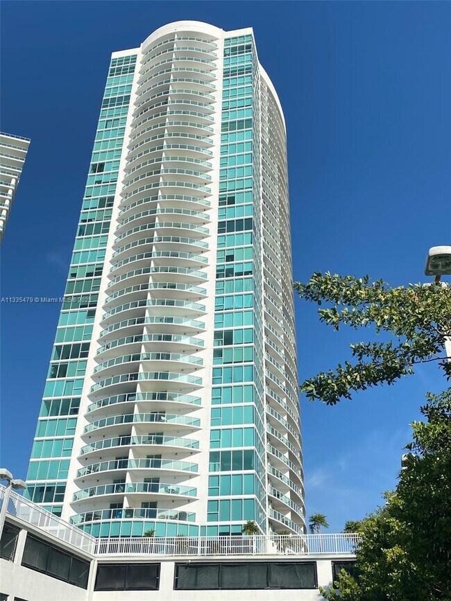 Foto del edificio - 2101 Brickell Ave