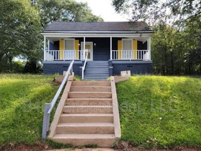 Building Photo - 905 Murphy Ave