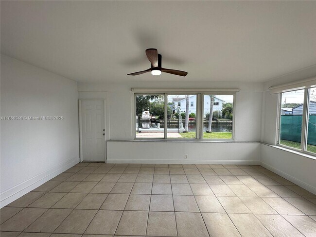 Foto del edificio - 4500 SW 42nd Terrace