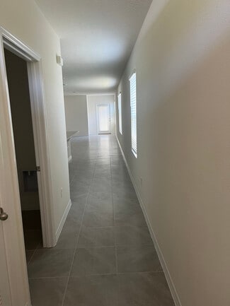 Building Photo - 2642 Angel Falls Dr