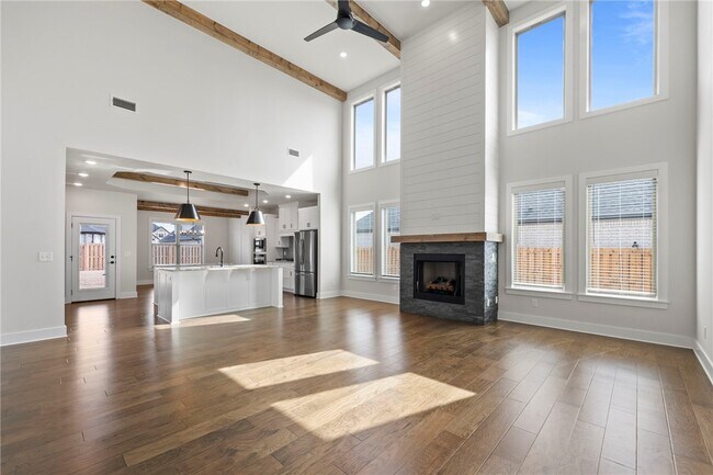 Building Photo - 1110 Montieri Dr