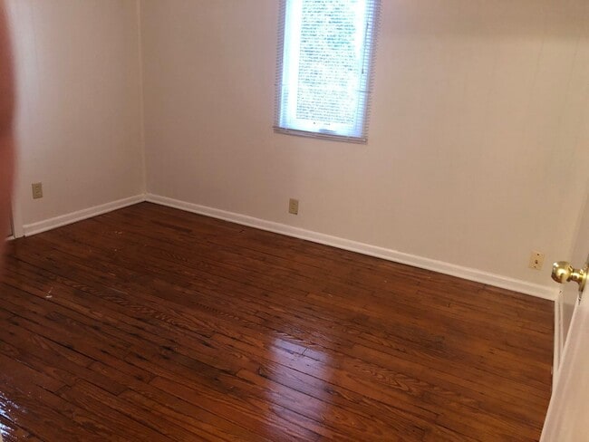 Foto del edificio - 314 W 16th St