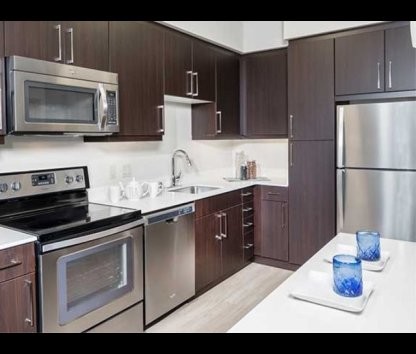 Foto principal - 5211 DeMarcus Blvd