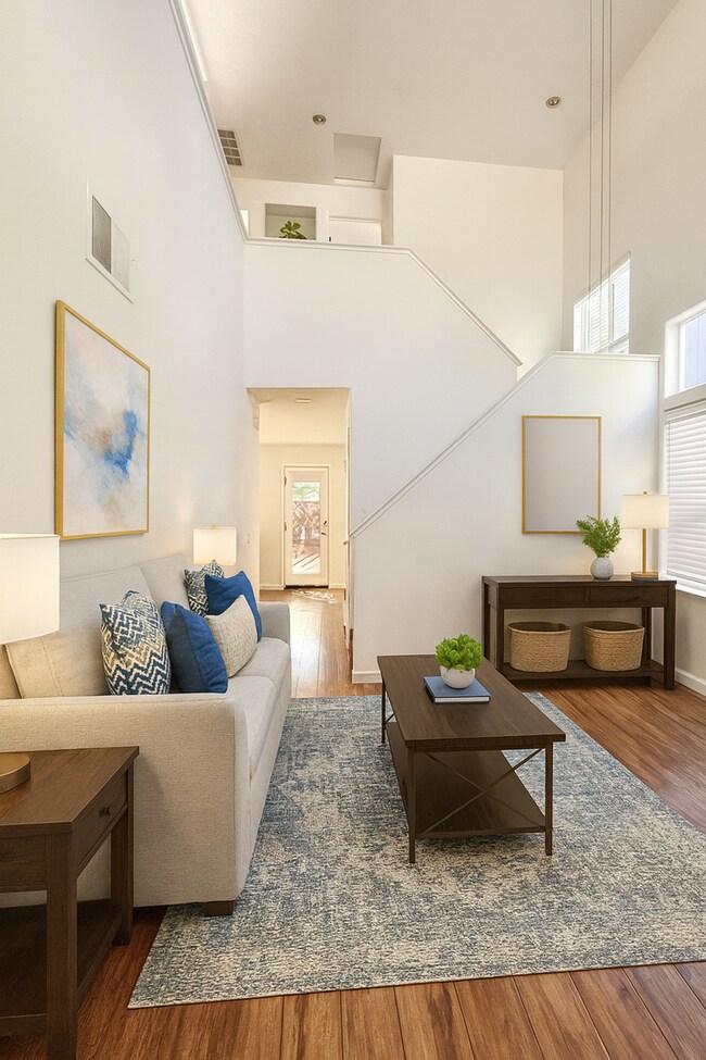 Foto del edificio - ? Charming East Davis Home – Bright, Cozy & Now with Lower Rent! ?