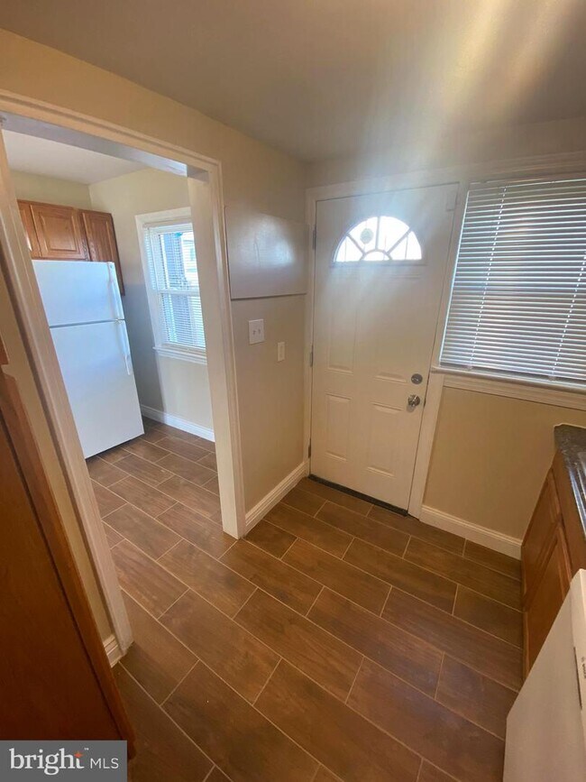 Foto del edificio - 3902 25th Ave