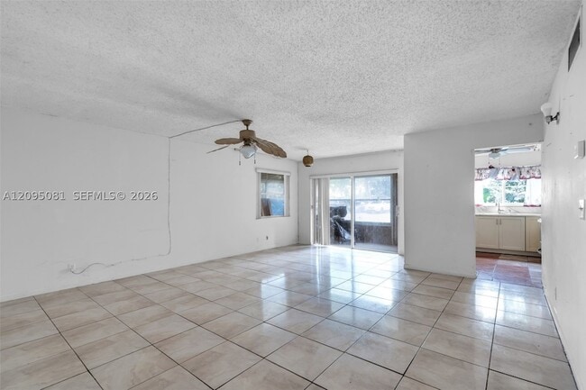 Foto del edificio - 4047 NW 16th St