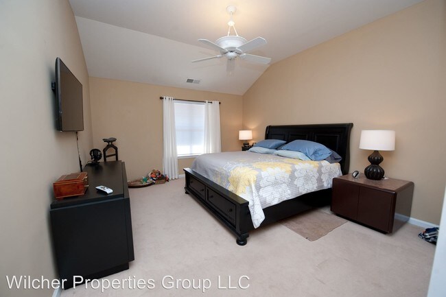 Foto del edificio - 511 Courtyard Way