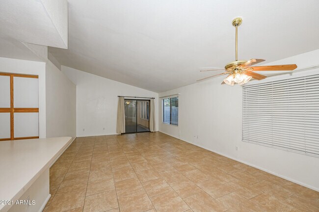 Building Photo - 3122 W Via Montoya Dr