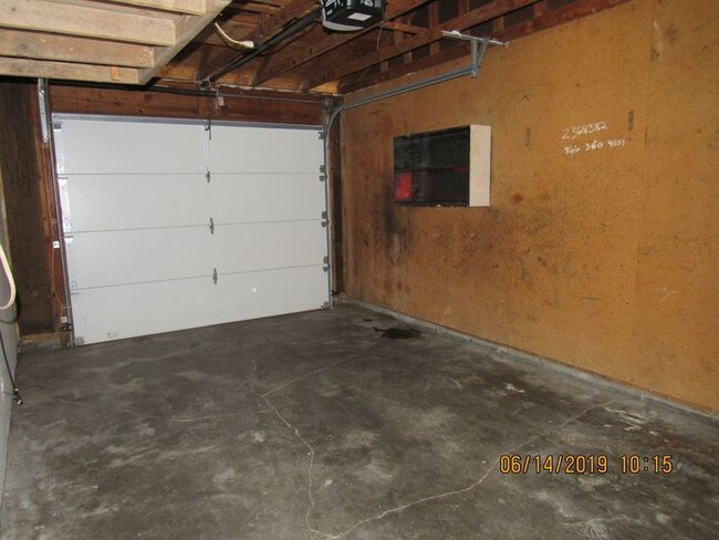 Building Photo - 5861 W 46th St Indianapolis IN 46254