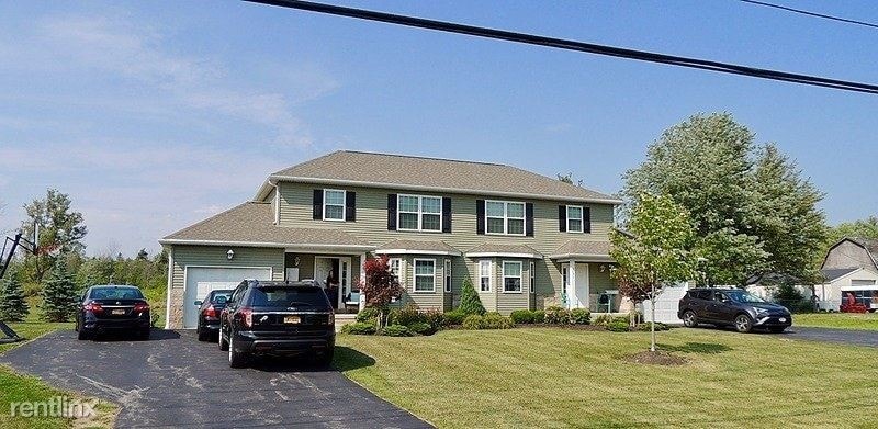 Primary Photo - 3 br, 2.5 bath Apartment - 11 Bullis Road 2