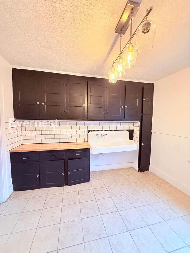 Foto del edificio - 12703 Northlawn St