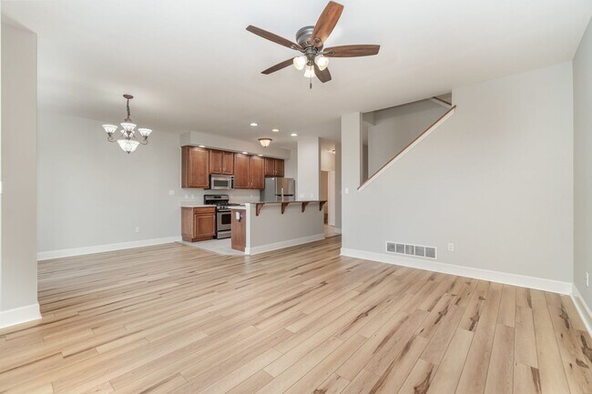 Building Photo - 103 Scully Pl