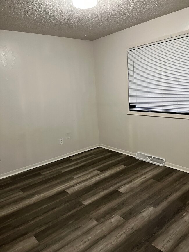 Foto del edificio - 1308 E 29th St