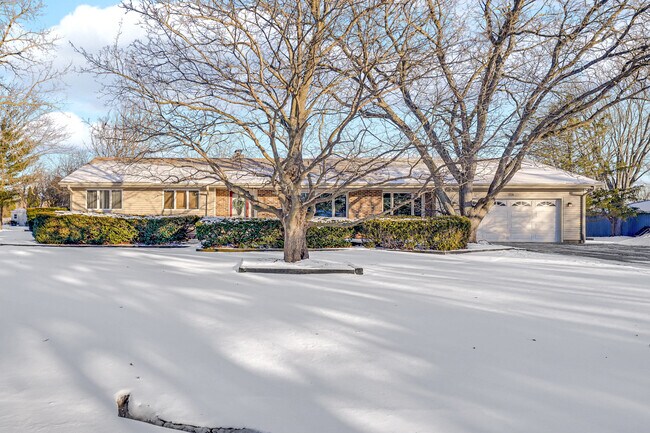 Foto del edificio - 2226 Shannondale Dr