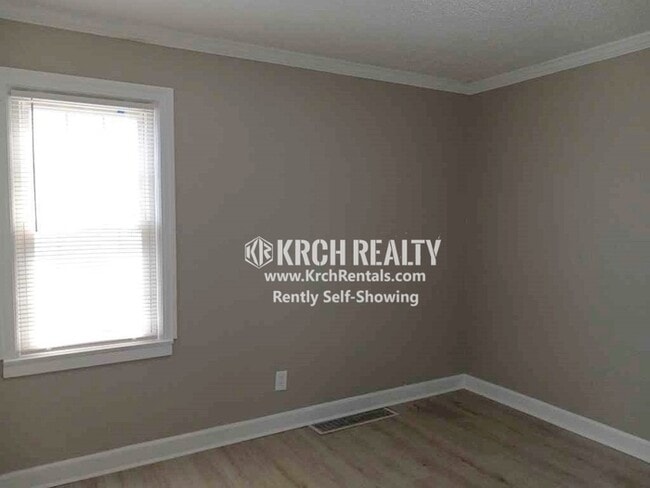 Building Photo - Cute 3-Bed 2-Bath Home in South Toledo