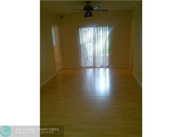 Building Photo - 3241 Sabal Palm Manor