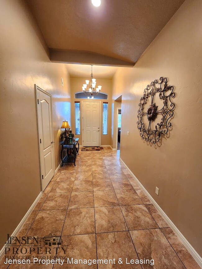 Building Photo - 4 br, 2 bath House - 3860 Rachel Drive