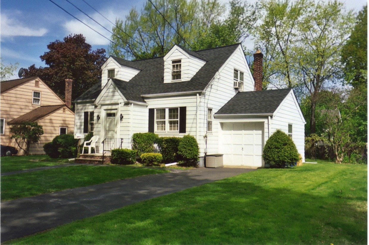 112 Jerome Ave, South Plainfield, NJ 07080 House Rental in South