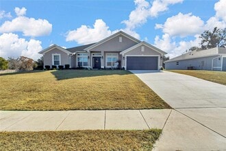 Building Photo - 25 NW 45th Loop