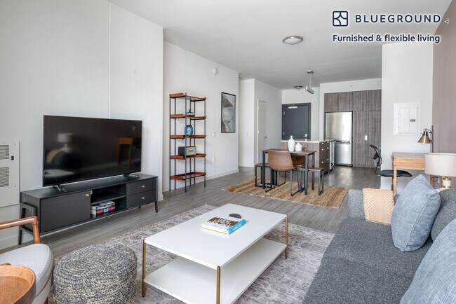 Foto del edificio - 8 10th St