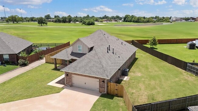 Foto del edificio - 1504 Sandpiper Ln