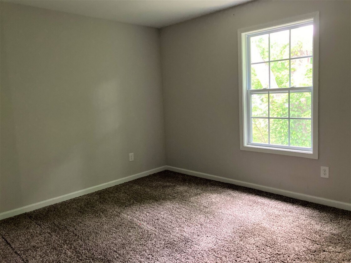 Foto principal - 767 Monroe St