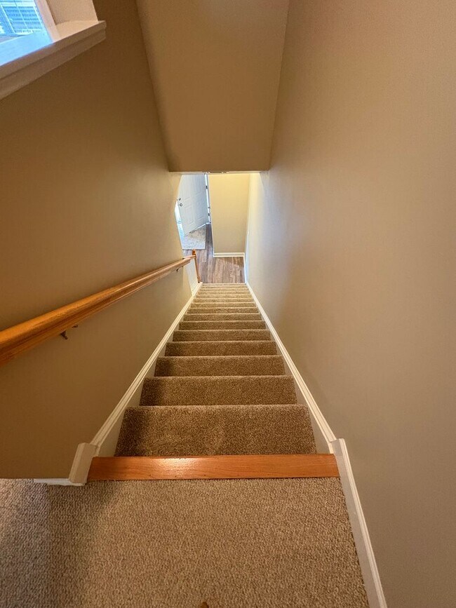 Foto del edificio - Cute 2 Bedroom Townhouse Near Furman and C...