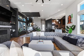 Building Photo - 17a Fern Ave