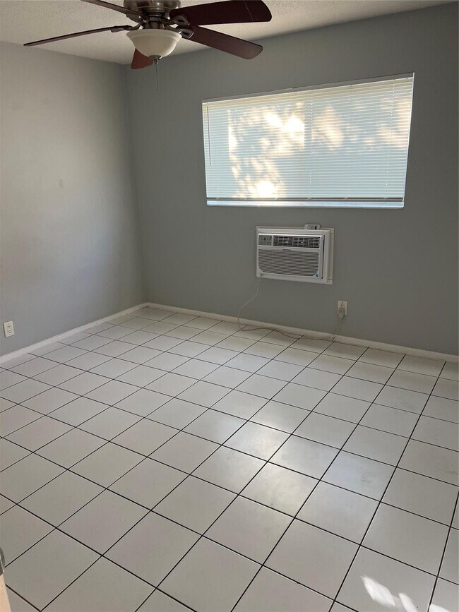 Foto del edificio - 1810 E Oakland Park Blvd