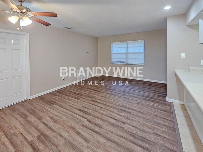 Foto del edificio - 318 Terrace Dr