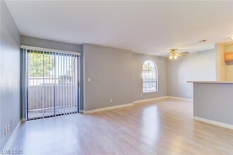 Building Photo - 2974 Juniper Hills Blvd