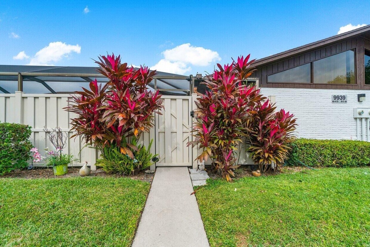 Foto principal - 9939 Boca Gardens Trail