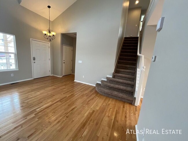 Building Photo - 6423 Elsinore Dr