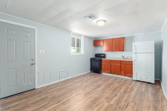 Foto del edificio - 2242 E Taylor St