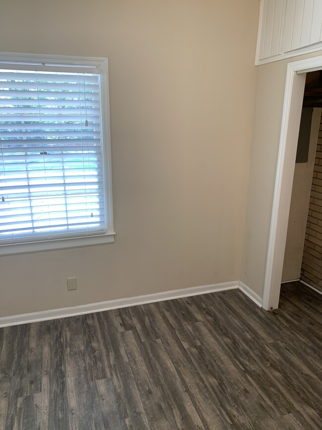 Bedroom - 106 Holly Dr