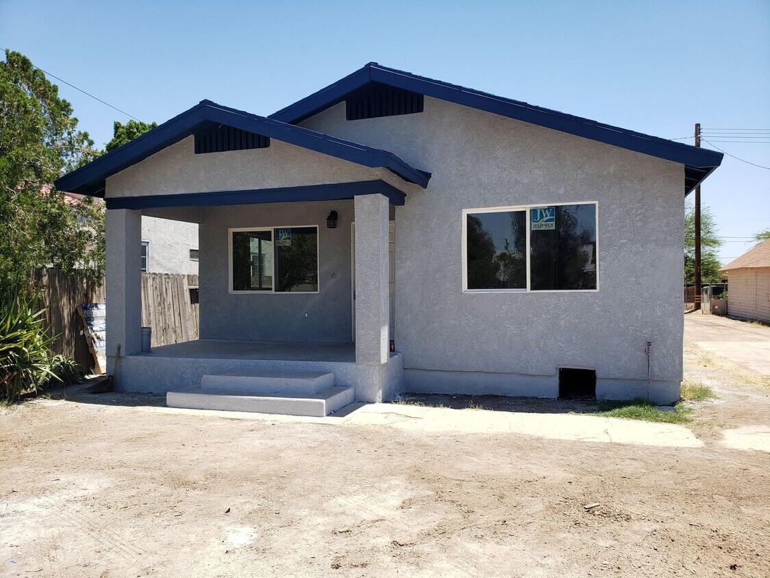 Primary Photo - 3-Bedroom, 2-Bath Home for Rent in Beautif...