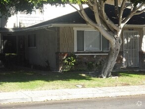 Building Photo - 779 Halyard St