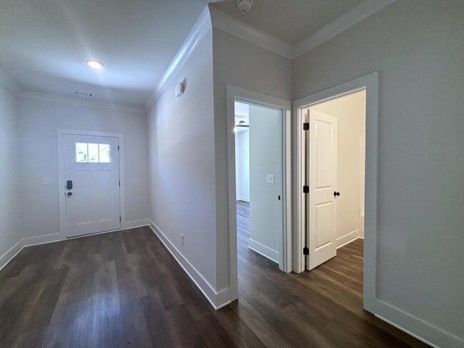 Photo - 74 Village Ct House