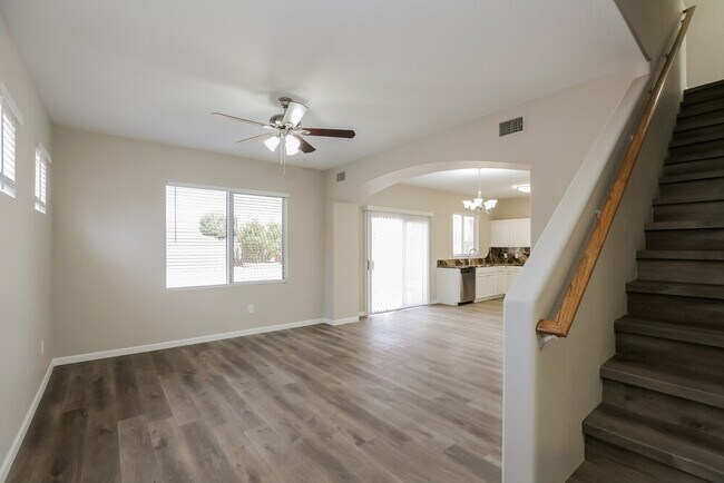Building Photo - 2829 S 106th Pl