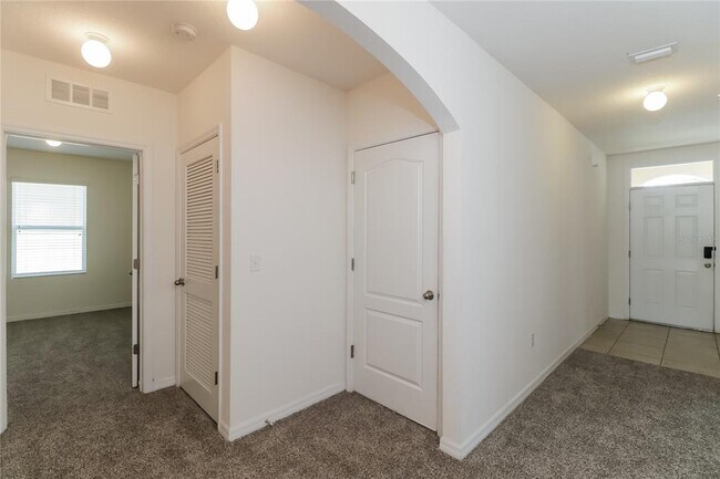 Foto del edificio - 14614 Potterton Cir