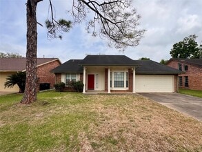 Building Photo - 3423 Pecan Point Dr
