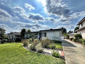 Building Photo - 6825 Rockhold Ave